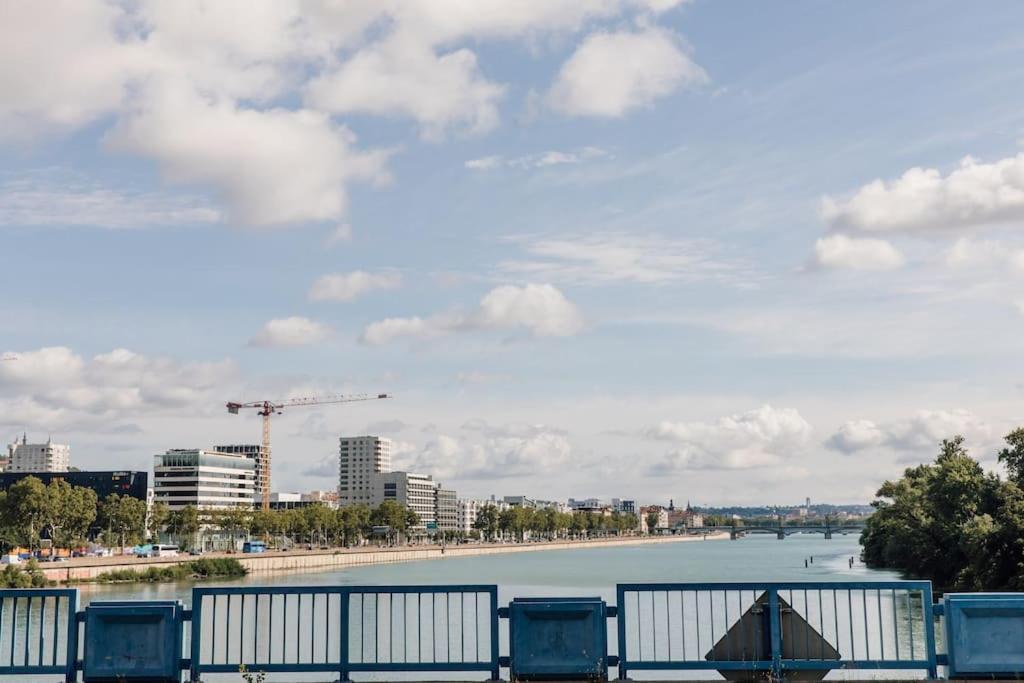 Studio Design Renove/ Berges Du Rhone Λυών Εξωτερικό φωτογραφία